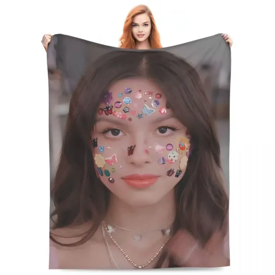 Discover Olivia Vampire Rodrigos Sour Throw Blanket, Home decor
