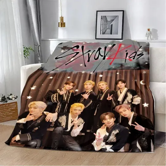 Discover Stray Kids Printed Throw Blanket,Soft and Comfortable Blanket