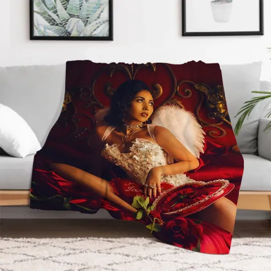 Discover Kali Uchis Throw Blanket, Tour Merch