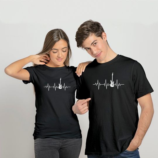 Discover T-shirt Unissexo Guitarra Elétrica Batimento do Coração