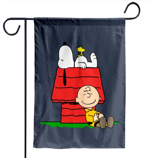 Discover Snoopy Woodstock and Charlie Brown take a nap - Snoopy - Garden Flags