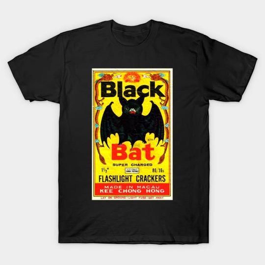 Discover Black Bat Vintage Firecrackers - Vintage Bat Chauve-Souris T-Shirt