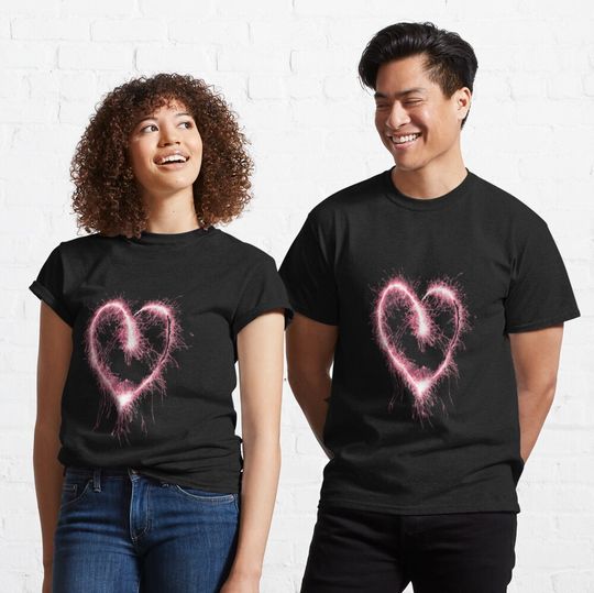 Discover 해피 발렌타인 클래식 티셔츠