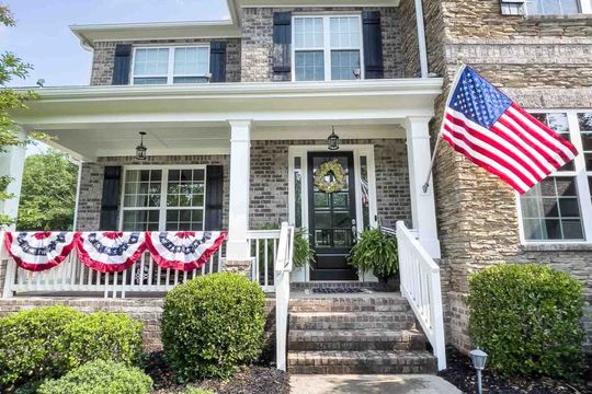 image post Simple 4th of July Outdoor Decorations Ideas