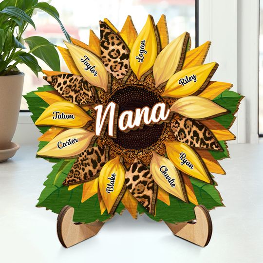 Discover Nana Mom Auntie Family Sunflower Custom Mother's Day Gift Personalized Wooden Plaque