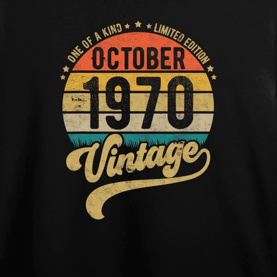 Discover Reto Vintage 50th Birthday Born in October 1970 Long Sleeves