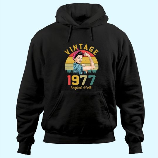 Discover Vintage 1977 Made In 1977 44th Birthday Hoodie