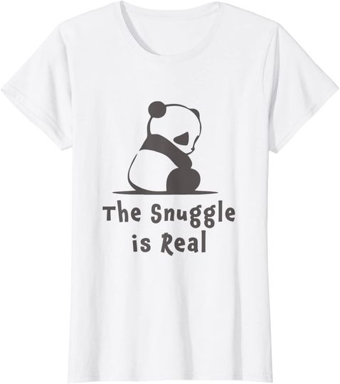 Discover T-shirt Unissexo com Desenho de Panda The Snuggle Is Real