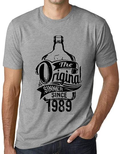 Discover T-shirt de Homem Manga Curta com Garrafa de Álcool The Original Sinner Since 1989
