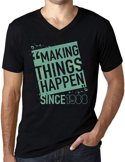 Discover T-shirt de Homem com Decote Em V Making Things Happen Since 1988