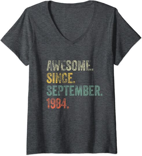 Discover T-shirt de Mulher com Decote Em V Awesome Since September 1984