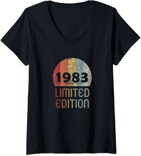 Discover T-shirt para Mulher 1983 Limited Edition Decote em V