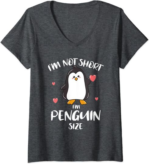 Discover T-shirt de Mulher com Decote Em V Pinguim E Coração I’m Not Short I’m Penguin Size