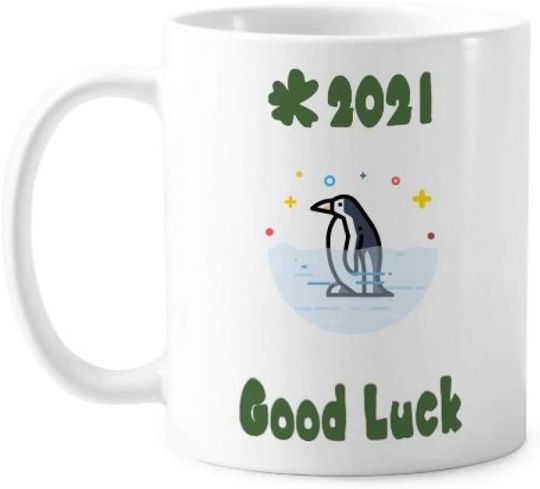 Discover Caneca de Cerâmica Clássica Pinguim 2021 Good Luck