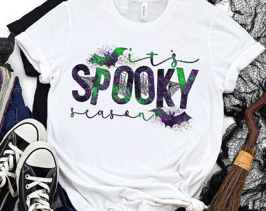 Discover T-shirt para Homem e Mulher It's Spooky Season Halloween