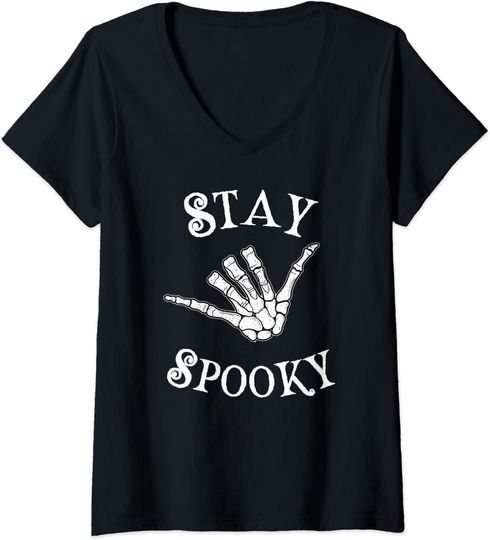 Discover T-shirt para Mulher Halloween Stay Spooky Mão de Esqueleto Decote em V