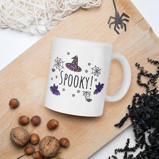 Discover Caneca de Cerâmica Clássica Spooky Bruxa Morcego Halloween