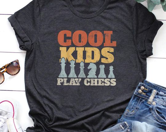 Discover Camiseta para Homem e Mulher Vintage Retro Play Chess