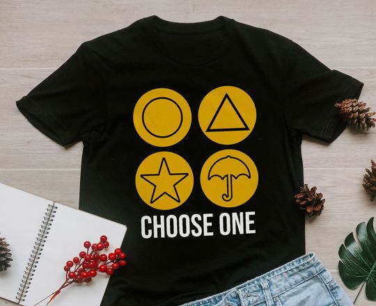 Discover Camiseta de Homem e Mulher Squid Game Choose One com Estampas
