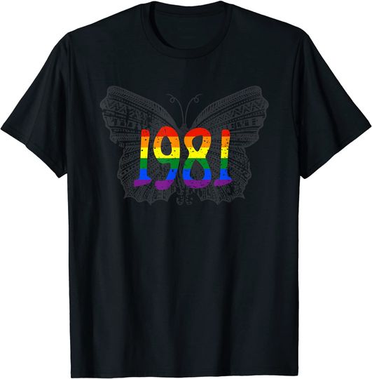 Discover T-shirt Unissexo 1981 Bandeira LGBT Borboleta Cinza