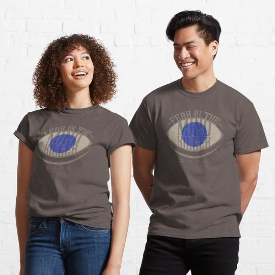 Discover Fear is the mind Killer Blue Eye Vintage Badge T-Shirt