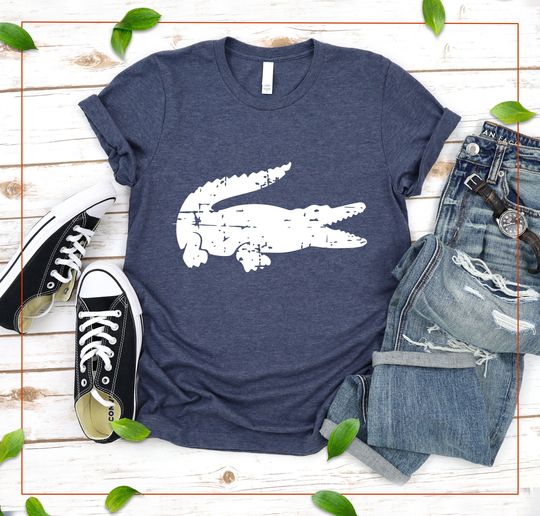 Discover Alligator T-shirt, Distressed Alligator Shirt