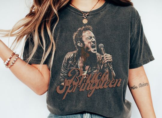 Discover Bruce Springsteen T-Shirt, Oversized Shirt, Classic Rock, Vintage,