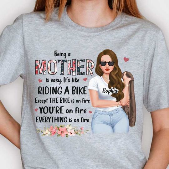 Discover Being A Mom Is Easy, It's Like Riding A Bike - Gift For Mom, Grandma - Personalized Unisex T-shirt
