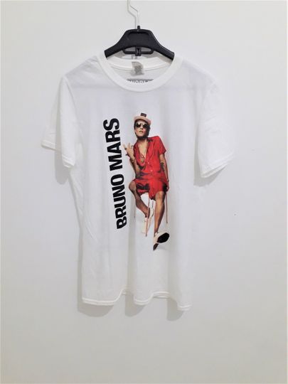 Discover Vintage Bruno Mars The 24K Magic World Tour White Tshirt