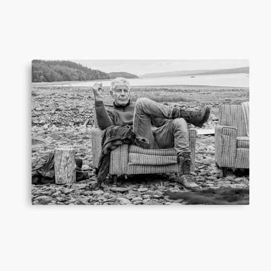 Discover Sea Bourdain Side Canvas