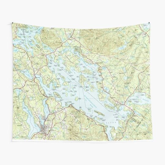 Discover Lake Winnipesaukee Map (1986) Tapestry
