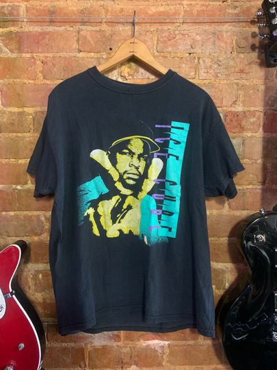 Discover Ice cube medium black tshirt