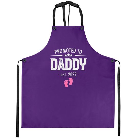 Discover Promoted To Daddy 2022 Soon To Be Dad Husband Girl Gift Apron