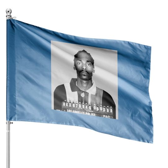 Discover Snoop Dogg Mugshot Rapper House Flag