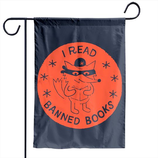 Discover i read banned books - Reading Book - Garden Flags