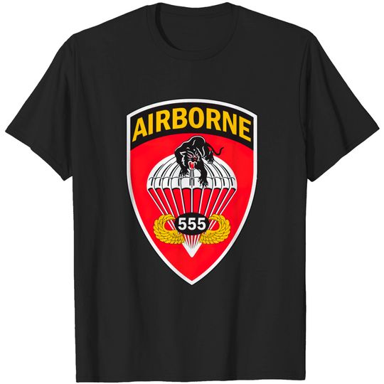 Discover 555Th Parachute Infantry Battalion Gift Tee T-shirt