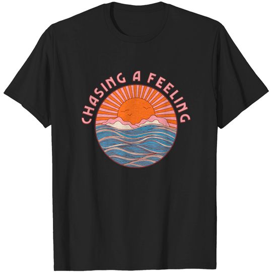 Discover leon merch T-shirt