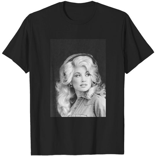 Discover Dolly Parton Photo Classic T-Shirt