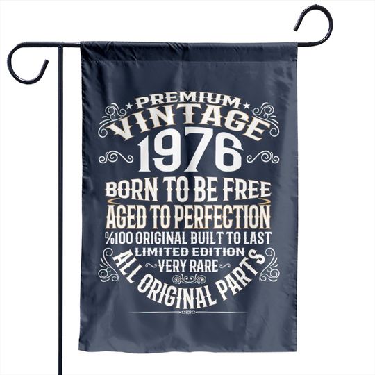 Discover PREMIUM VINTAGE 1976 Garden Flags