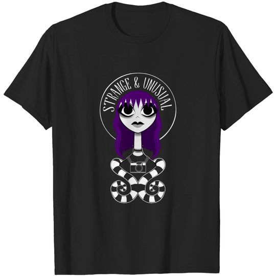 Discover Strange & Unusual - Beetlejuice - T-Shirt