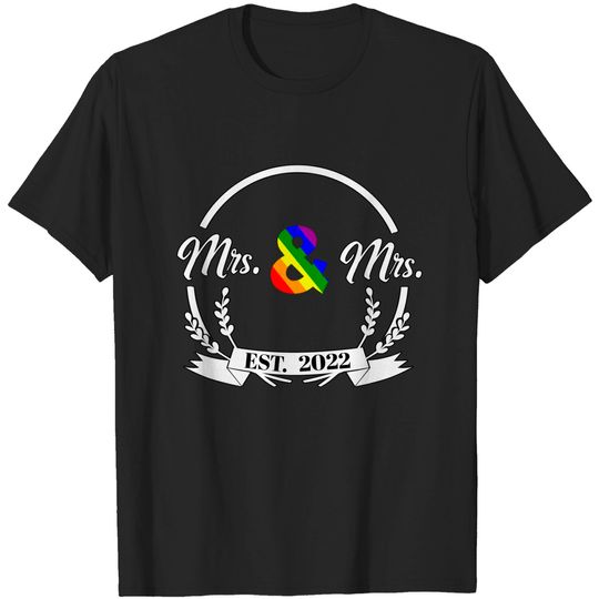 Discover Newlywed Lesbian Wedding Mrs. and Mrs. Est 2022 T-Shirt