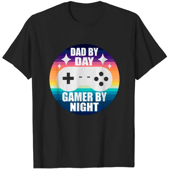 Discover Dad by Day, Gamer by Night T-Shirt