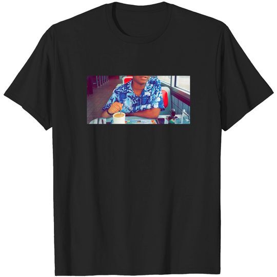 Discover Waffle House - Hipster - T-Shirt