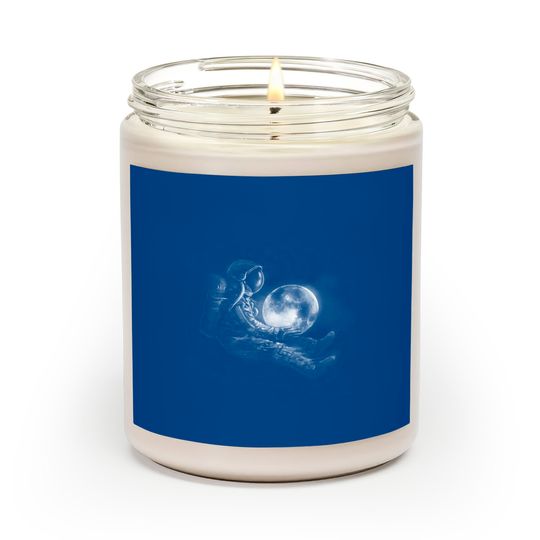 Discover Moon Play Scented Candles