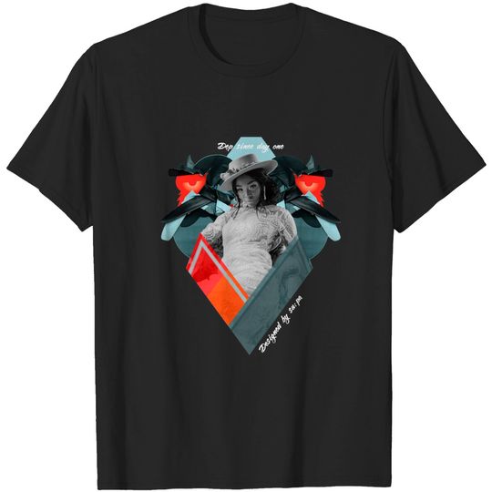 Discover Love at first sight - Woman Portrait - T-Shirt
