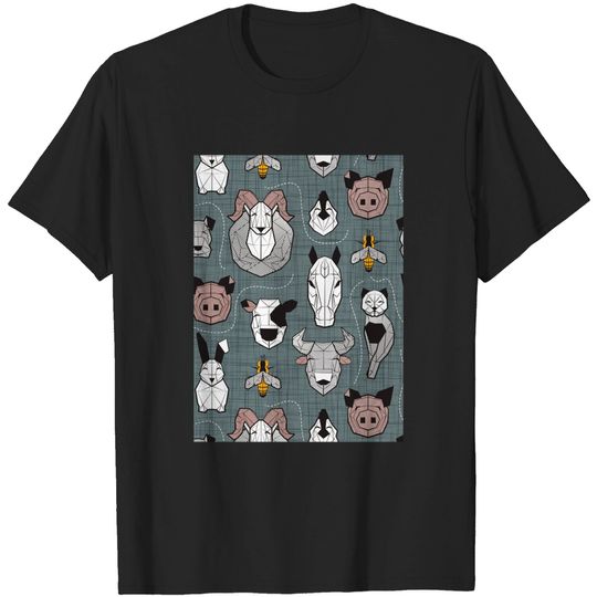 Discover Friendly Geometric Farm Animals // Pattern / T-Shirts
