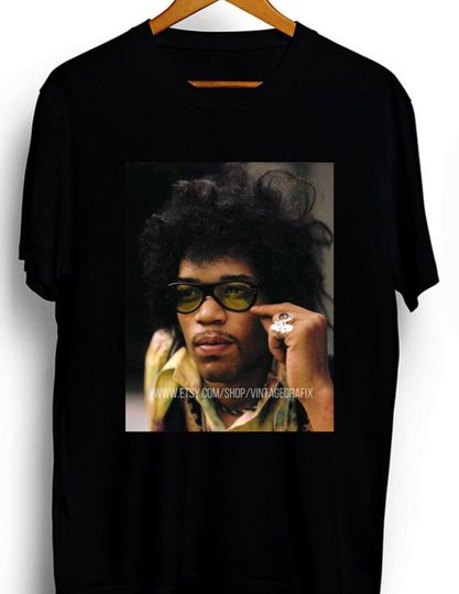 Discover Jimi Hendrix T-Shirt / Vintage Shirt / Aesthetic Premium Unisex T-Shirt