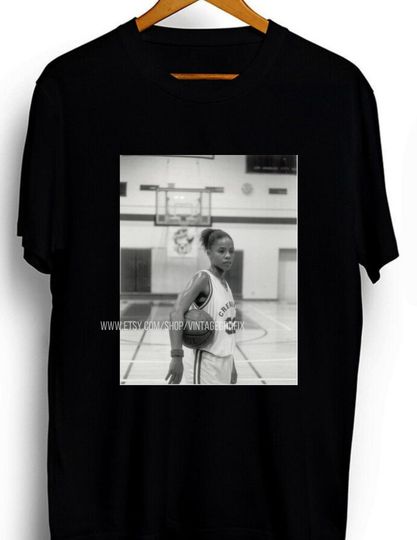Discover Monica Sanaa Lathan Love and Basketball T-Shirt
