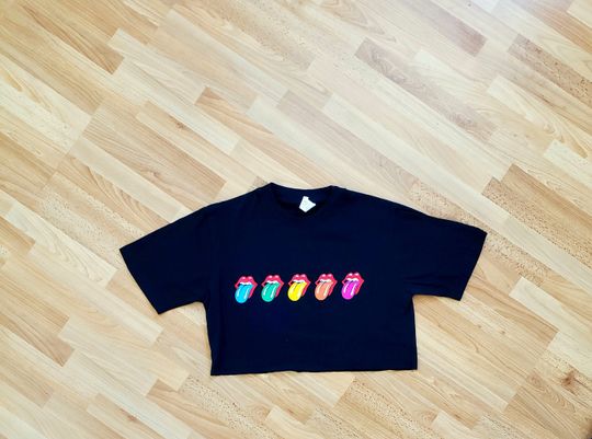 Discover Rock band Flowy Cropped Tees