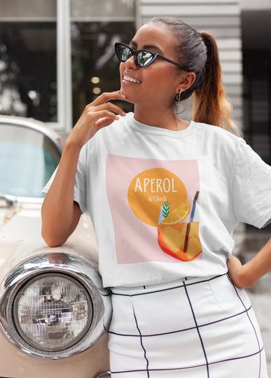 Discover Cocktail Print Aperol Lover Minimalist T-shirt